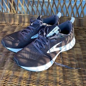 Women’s Brooks Running Shoes